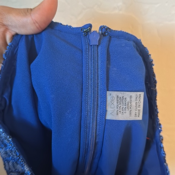 ALEXIS Gigi Shorts Passionate Blue Crochet Knit Size 24 / XS - Picture 7 of 8